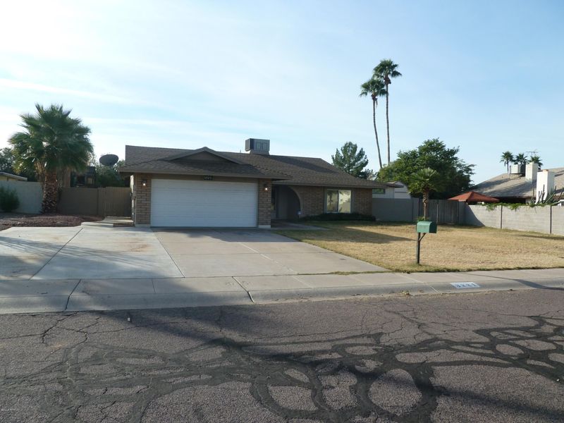3221 W Le Marche Ave, Phoenix, AZ 85053