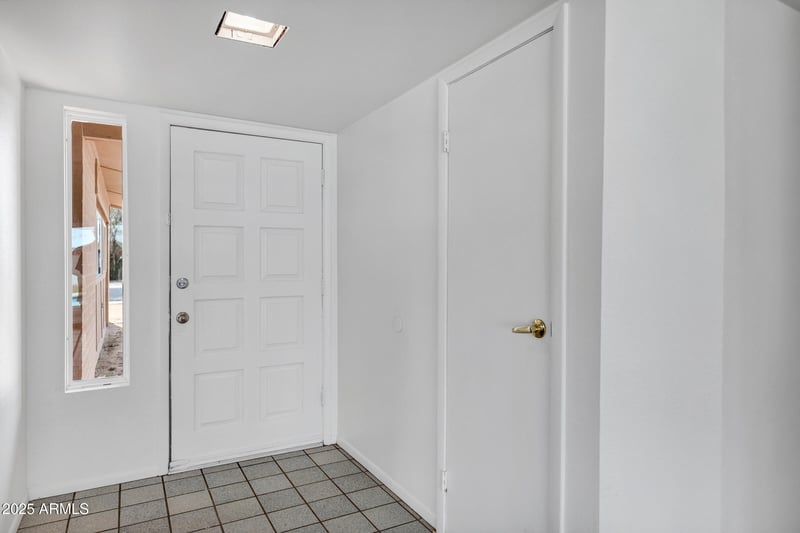 3222 Hearn Rd, Phoenix, AZ 85053