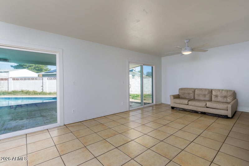 3222 W Hearn Rd, Phoenix, AZ 85053