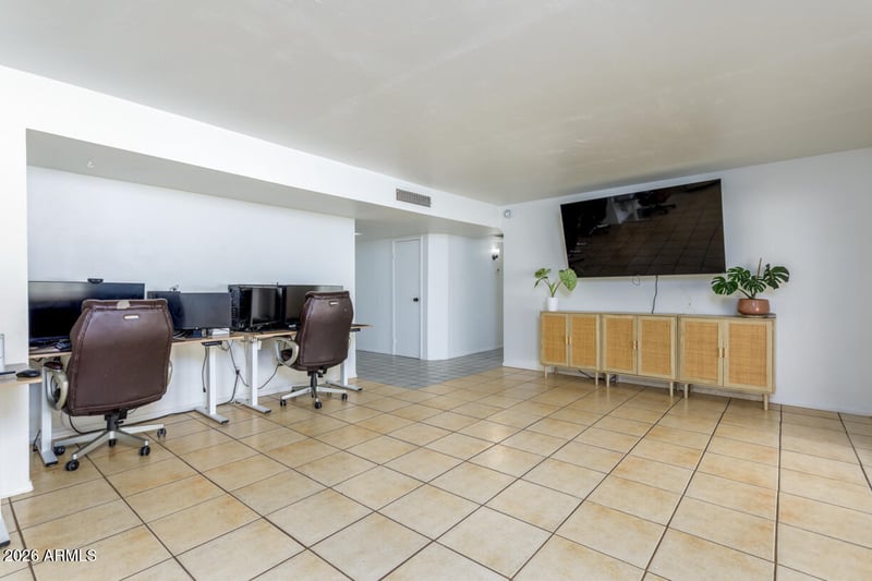 3222 W Hearn Rd, Phoenix, AZ 85053