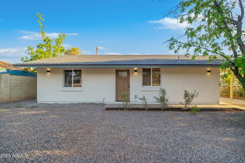 3223 Camelback Rd, Phoenix, AZ 85017