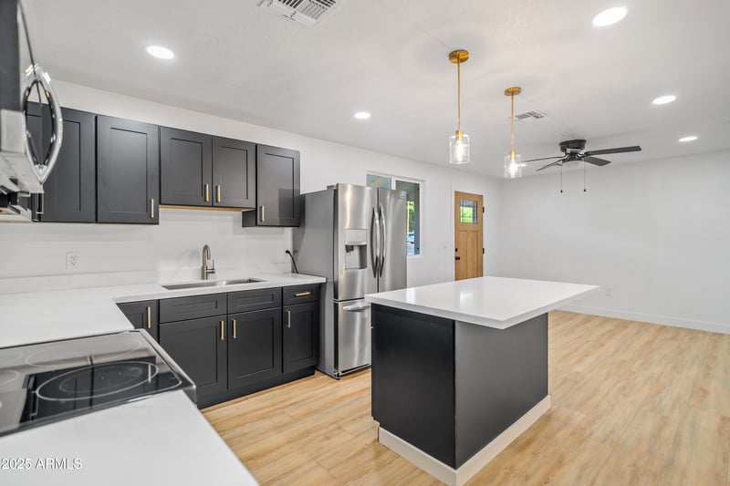 3223 Camelback Rd, Phoenix, AZ 85017