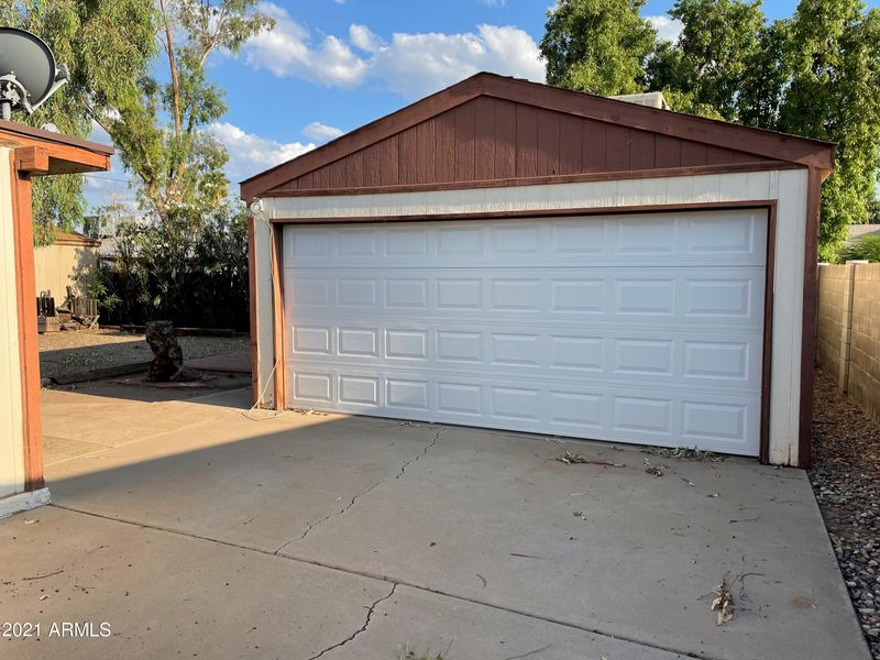 3223 E Angela Dr, Phoenix, AZ 85032