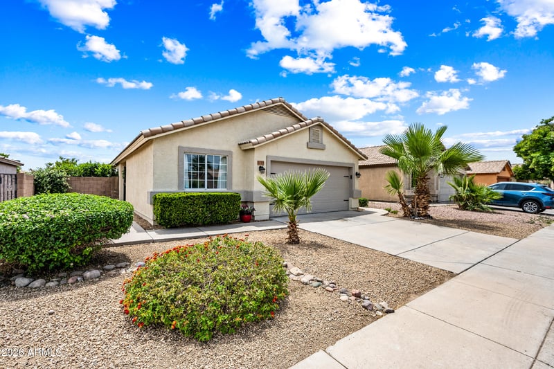 3223 W Salter Dr, Phoenix, AZ 85027