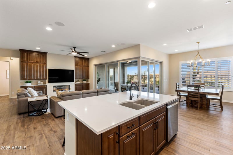 32237 133rd Dr, Peoria, AZ 85383