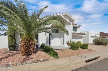 3224 E Taro Ln, Phoenix, AZ 85050