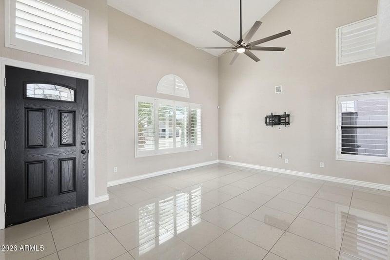 3224 E Taro Ln, Phoenix, AZ 85050