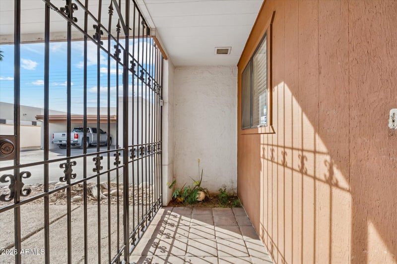 3224 El Camino Dr, Tempe, AZ 85282