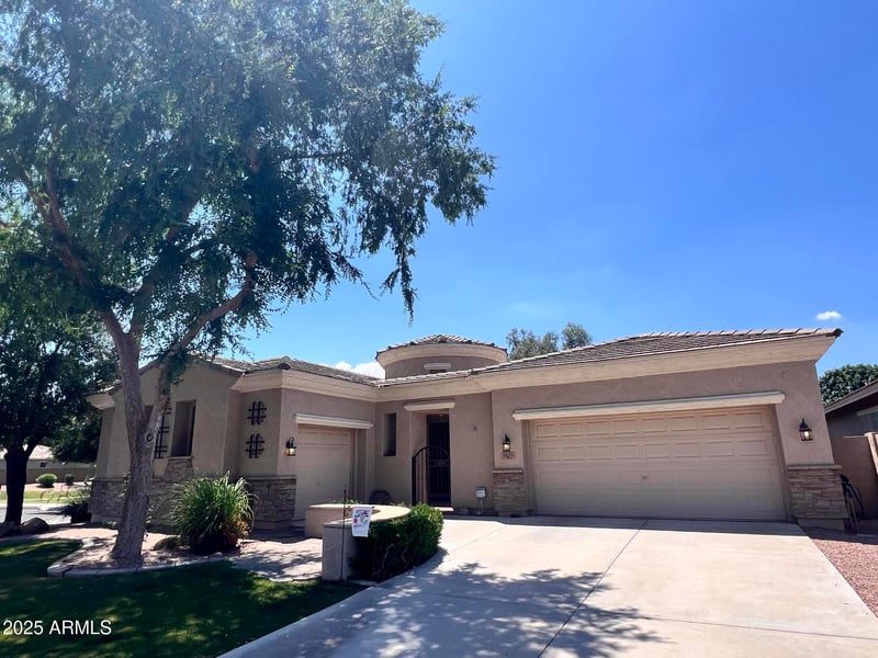 3225 Cardinal Ct, Chandler, AZ 85286