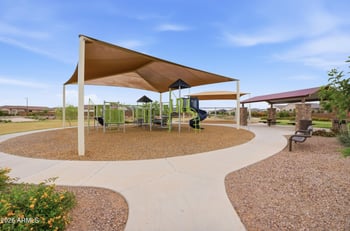 3226 Luna Dr, San Tan Valley, AZ 85143