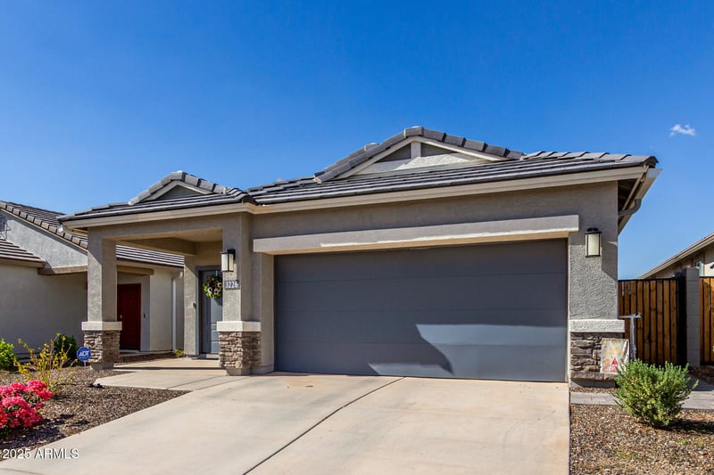 3226 Stanton Ave, Apache Junction, AZ 85120