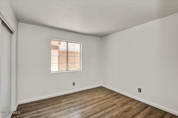 3226 W Abraham Ln, Phoenix, AZ 85027