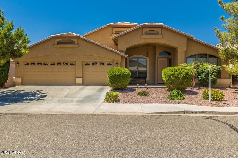 3226 W Adobe Dam Rd, Phoenix, AZ 85027