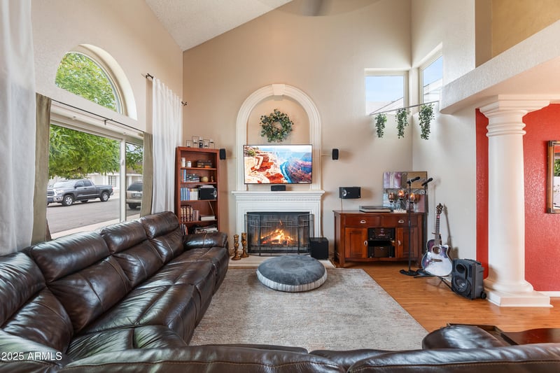 3227 Clark Rd, Phoenix, AZ 85050