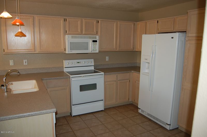3227 E Nighthawk Way, Phoenix, AZ 85048