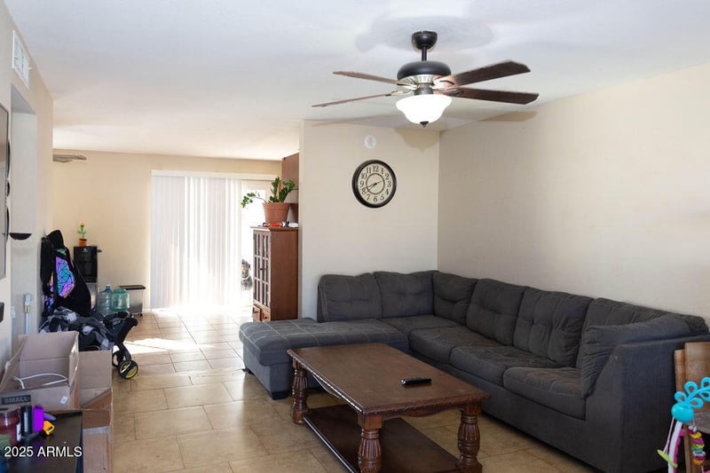 3227 Villa Rita Dr, Phoenix, AZ 85053