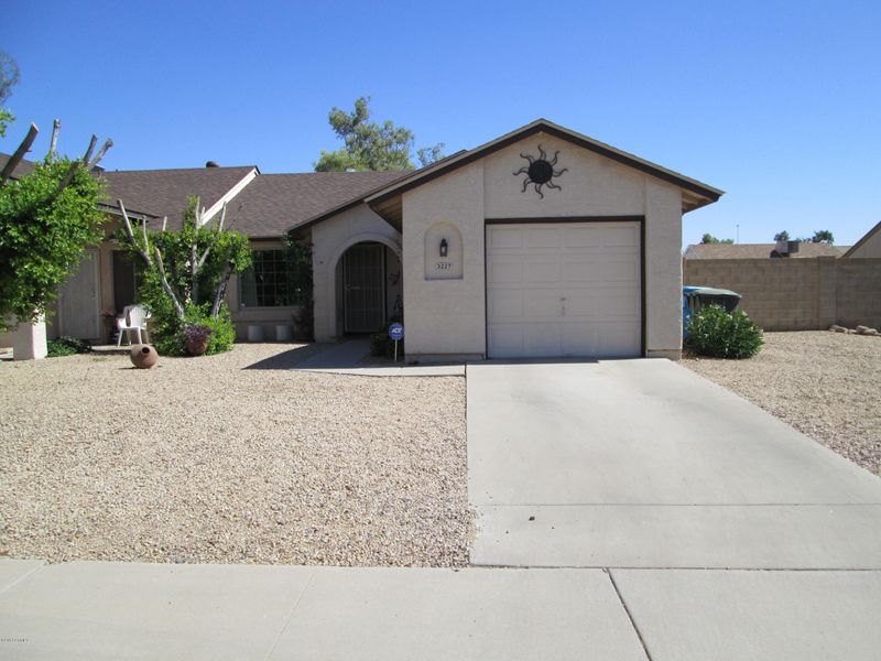 3227 W Tonopah Dr, Phoenix, AZ 85027