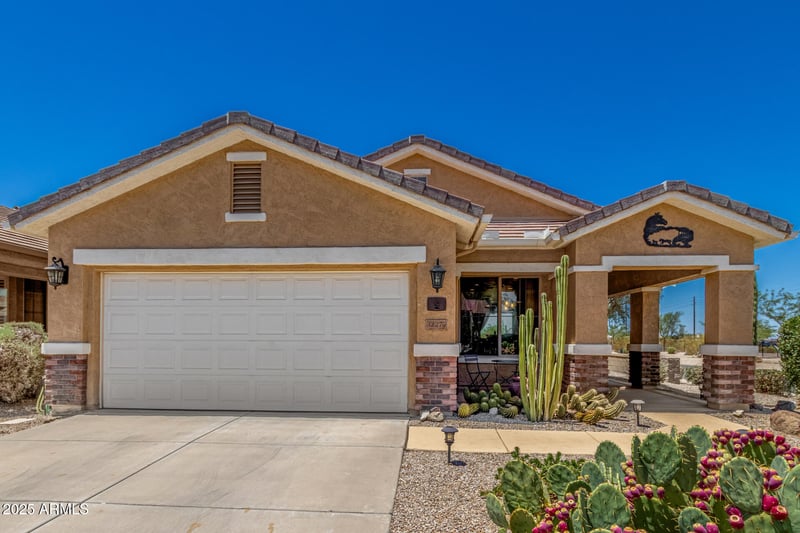 32270 Echo Canyon Rd, San Tan Valley, AZ 85143