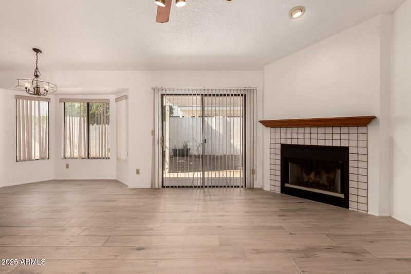 3228 E Taro Ln, Phoenix, AZ 85050