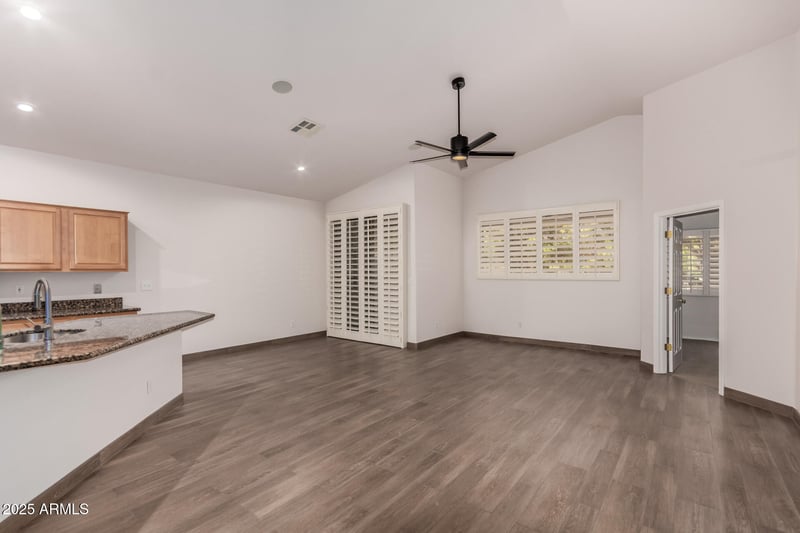 3228 Fremont Rd, Phoenix, AZ 85042