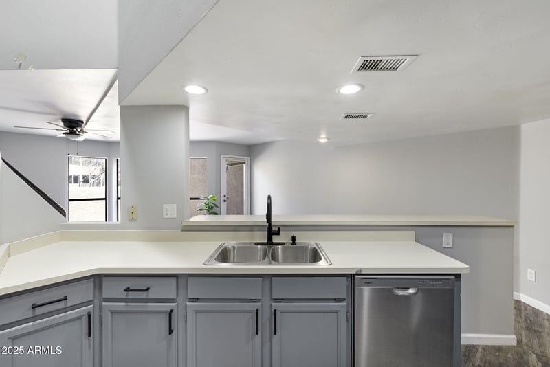 3228 Glendale Ave #161, Phoenix, AZ 85051