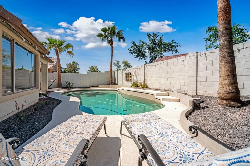 3228 Sandy Way, Gilbert, AZ 85297