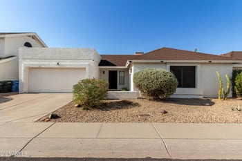 3228 Taro Ln, Phoenix, AZ 85050