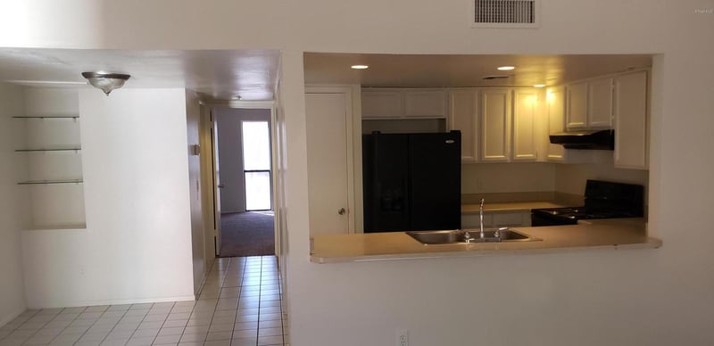3228 W Glendale Ave #117, Phoenix, AZ 85051