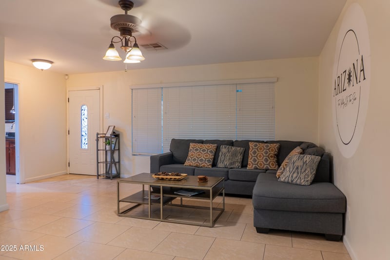 3229 College Dr, Phoenix, AZ 85017