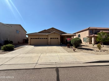 3229 Pleasant Ln, Phoenix, AZ 85041