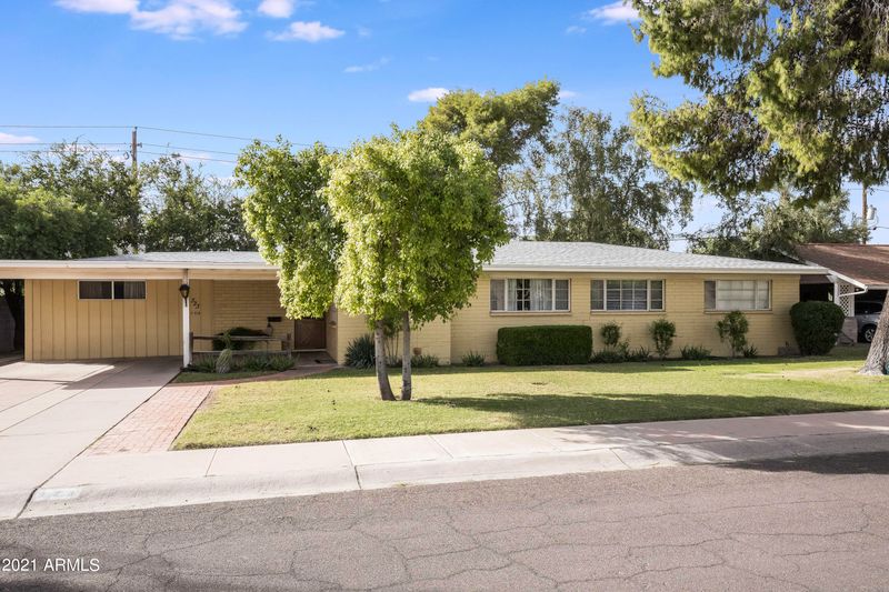 323 E Elm St, Phoenix, AZ 85012