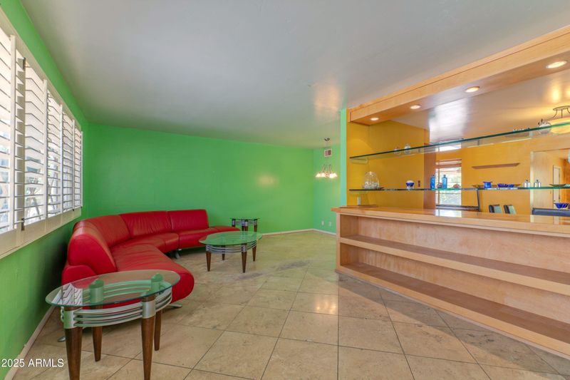 323 E Griswold Rd, Phoenix, AZ 85020