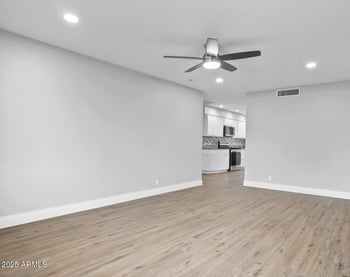 323 Hunt Dr, Mesa, AZ 85203