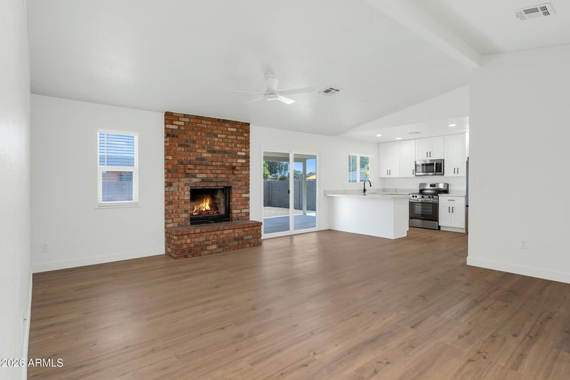323 W Harvard Ave, Gilbert, AZ 85233