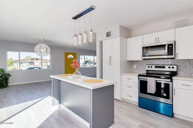 323 W Minton St, Phoenix, AZ 85041