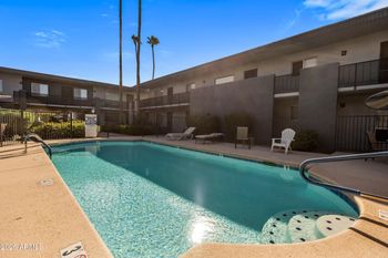 3230 E Pinchot Ave #29, Phoenix, AZ 85018