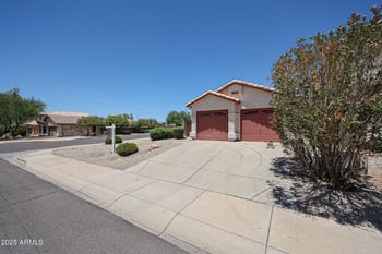 3230 Kristal Way, Phoenix, AZ 85050