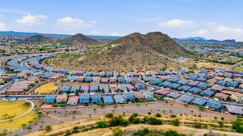 32300 Daylight Dr, San Tan Valley, AZ 85144