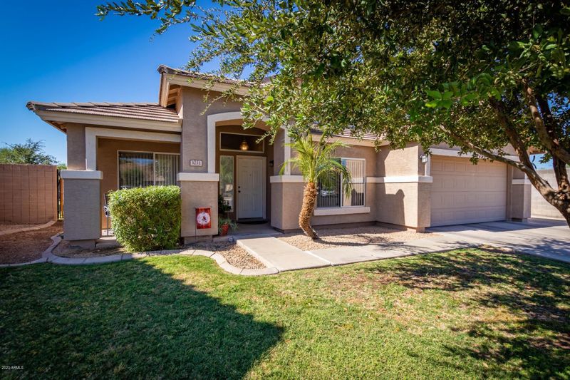 3231 E Blue Sage Rd E, Gilbert, AZ 85297