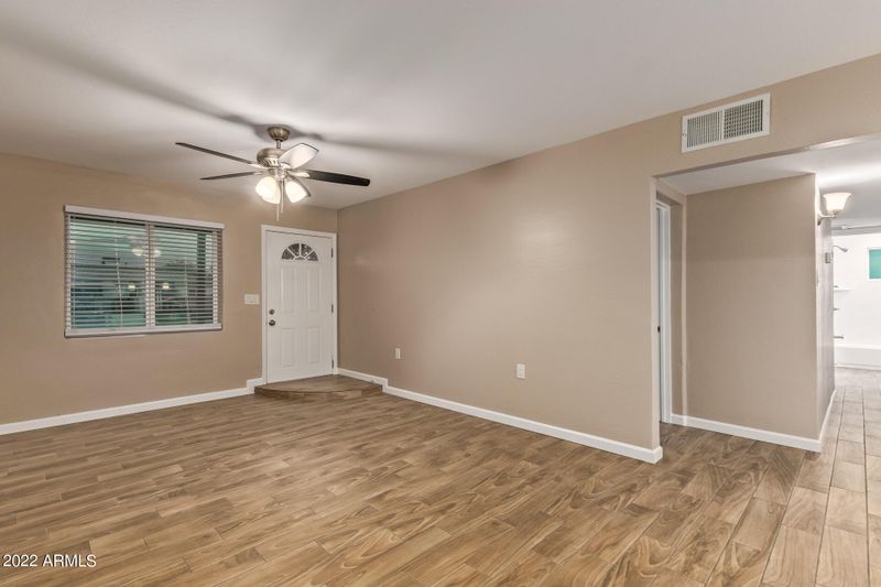 3231 E Cambridge Ave, Phoenix, AZ 85008