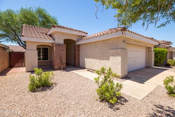 3231 Menadota Dr, Phoenix, AZ 85050