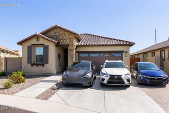 3231 E Russell St, Mesa, AZ 85213
