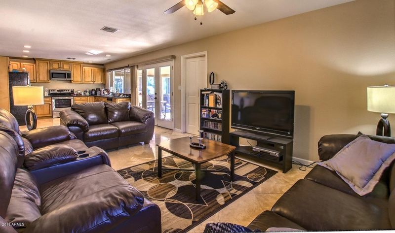 3232 S Evergreen Rd, Tempe, AZ 85282