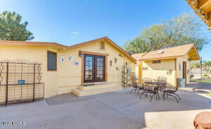 3232 W Carver Rd, Laveen, AZ 85339