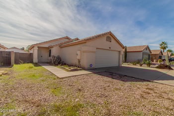 3233 Abraham Ln, Phoenix, AZ 85027