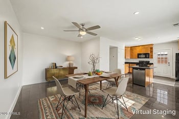 3233 37th St #18, Phoenix, AZ 85018