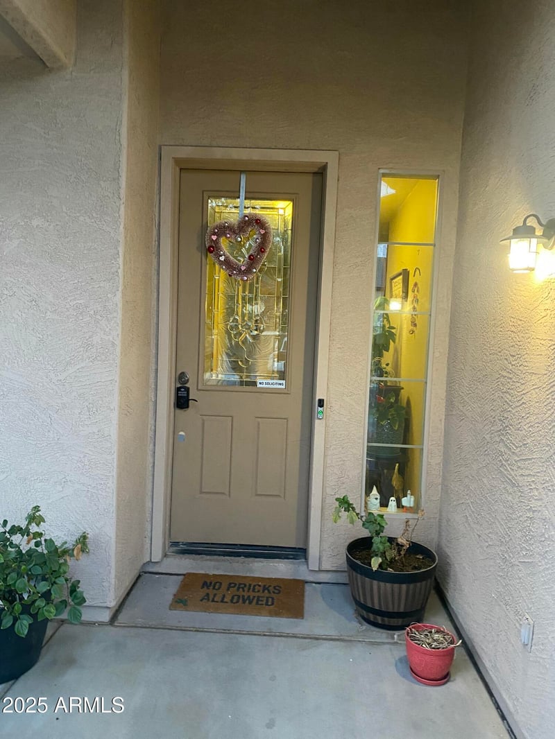 3233 Pleasant Ln, Phoenix, AZ 85041