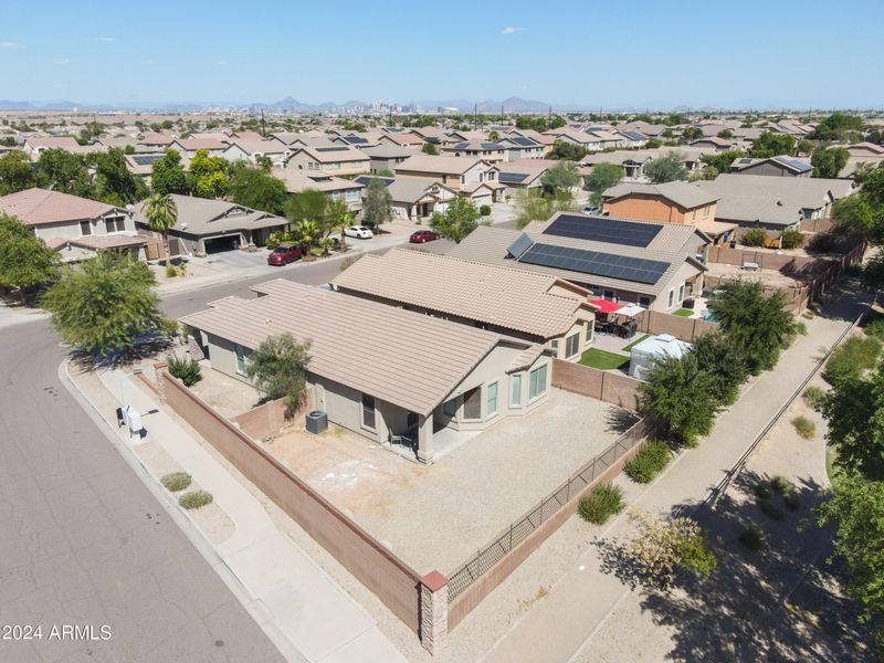 3233 W T Ryan Ln, Phoenix, AZ 85041