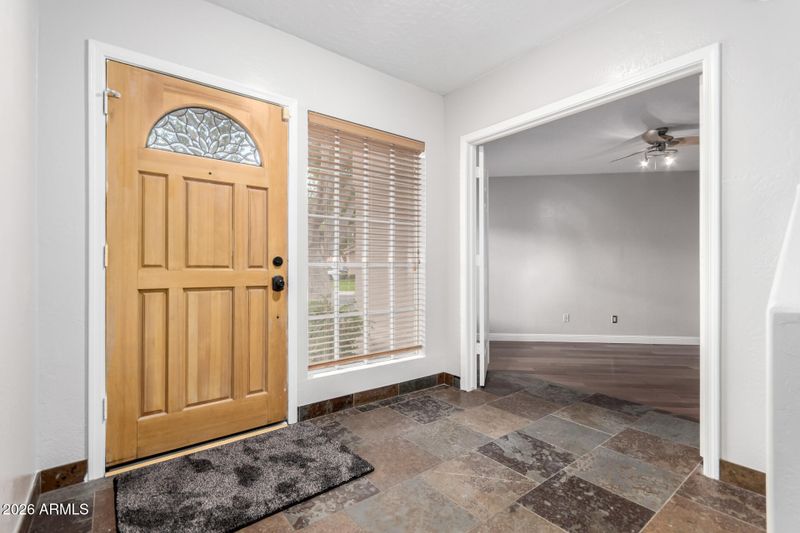 3234 E Ashurst Dr, Phoenix, AZ 85048