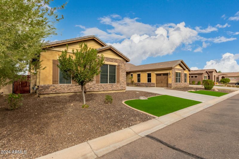 3234 E Ian Dr, Phoenix, AZ 85042